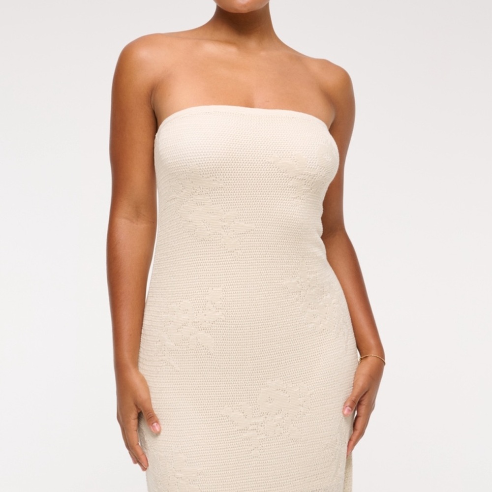 Abercrombie & Fitch Strapless Cream Dress